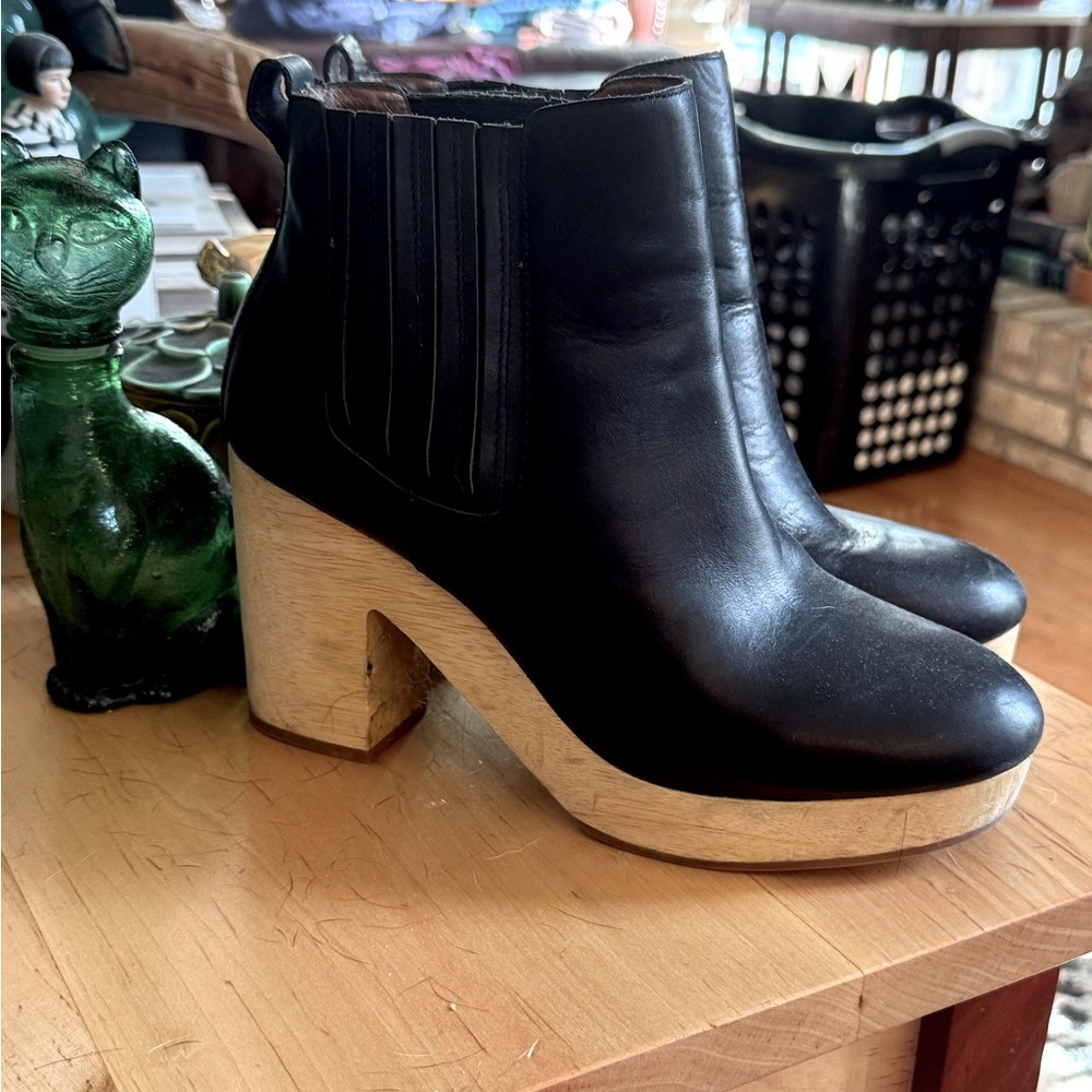 Madewell platform booties size 10 black leather boots